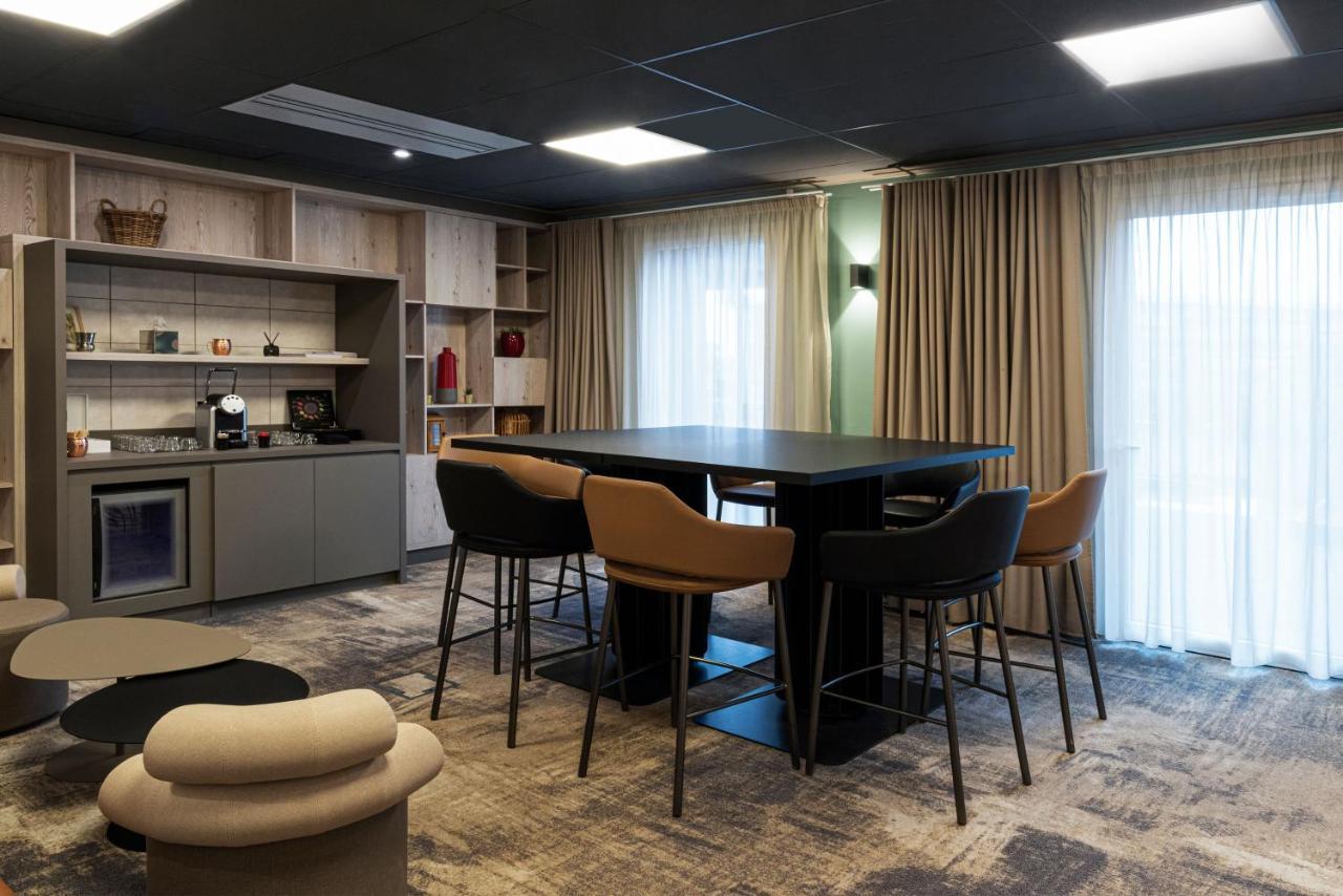 Novotel Saint-Etienne Centre Gare Chateaucreux Zewnętrze zdjęcie