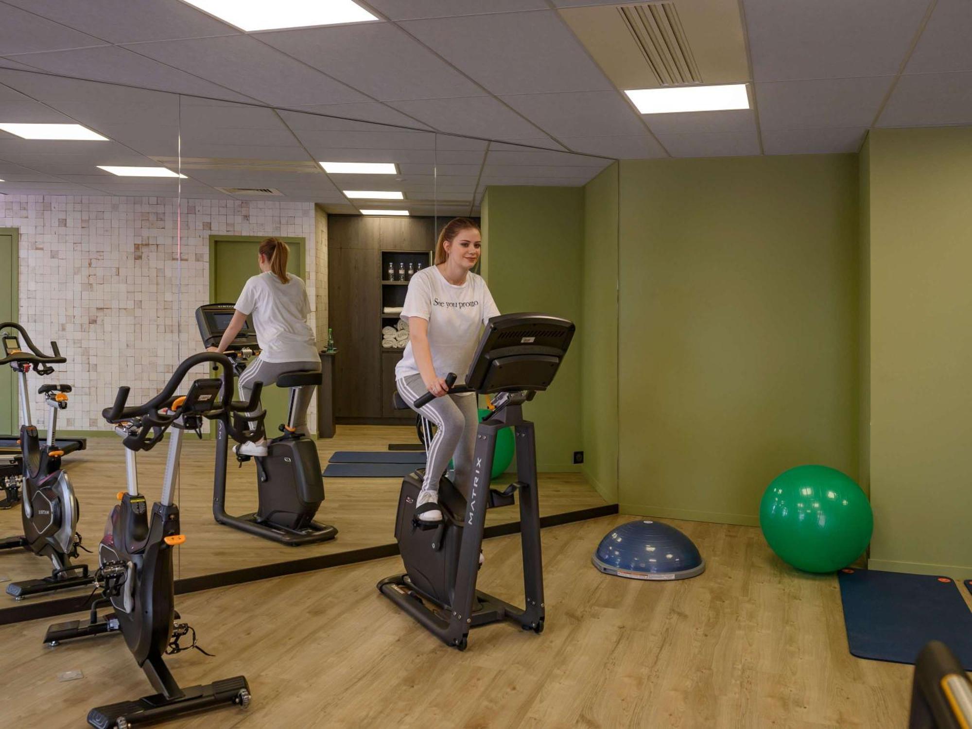 Novotel Saint-Etienne Centre Gare Chateaucreux Zewnętrze zdjęcie