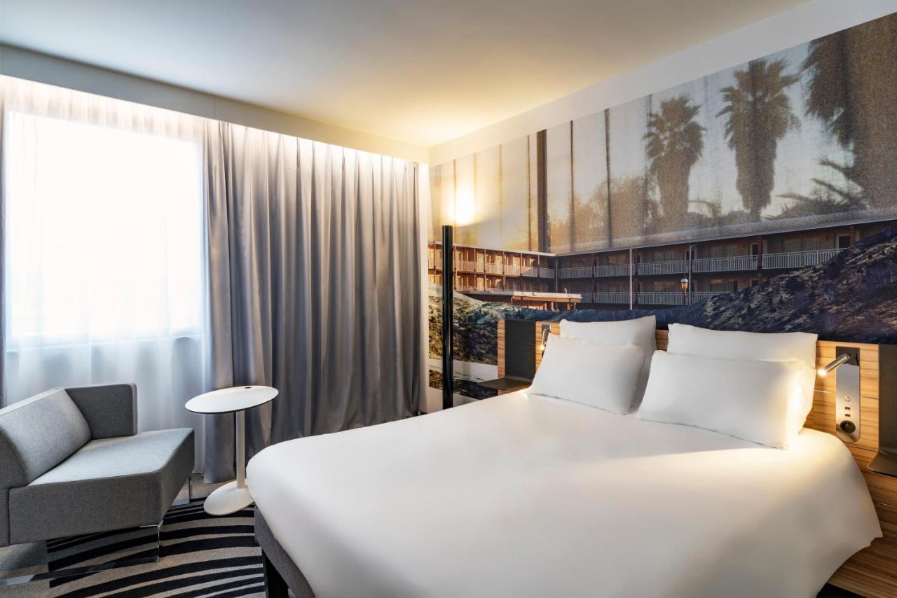 Novotel Saint-Etienne Centre Gare Chateaucreux Zewnętrze zdjęcie